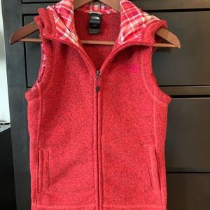 The North Face Novelty Crescent Sweatshirt Vest